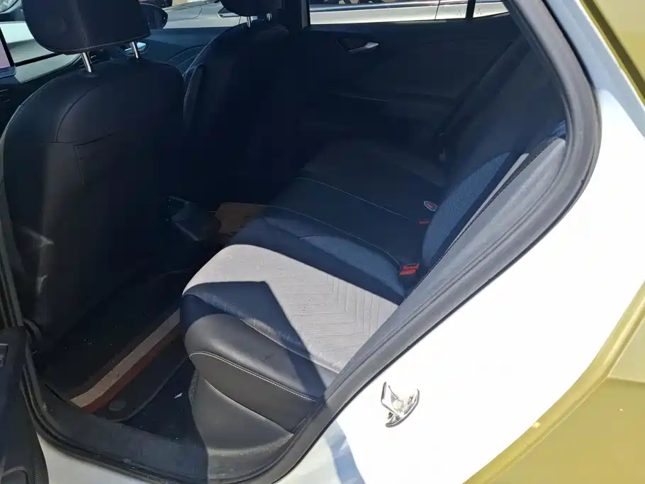 Volkswagen ID.3 — миниатюра 11