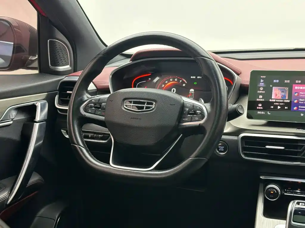 Geely Binyue — миниатюра 24
