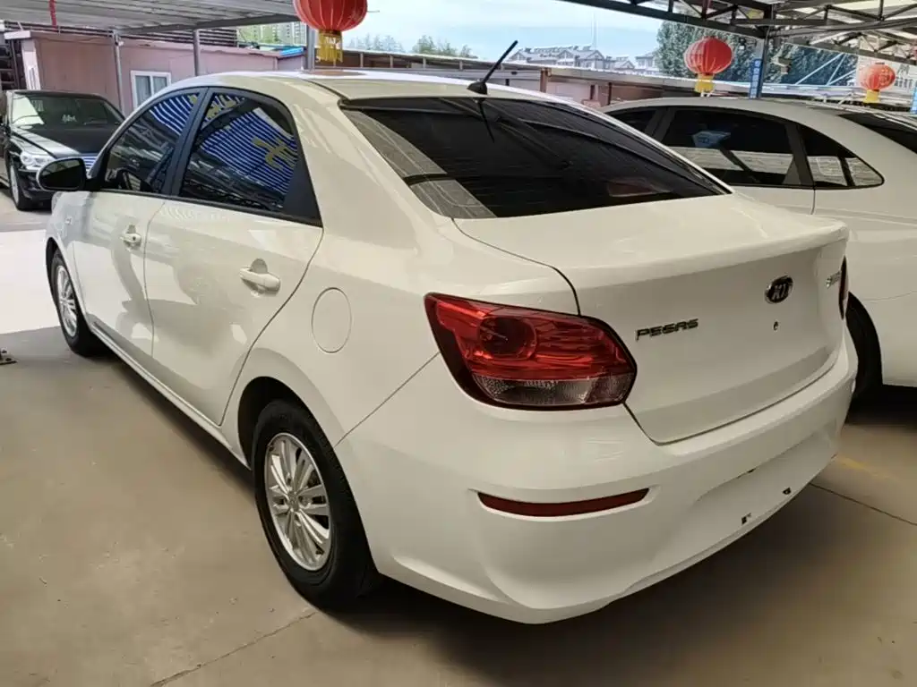 Kia Huanchi — миниатюра 5