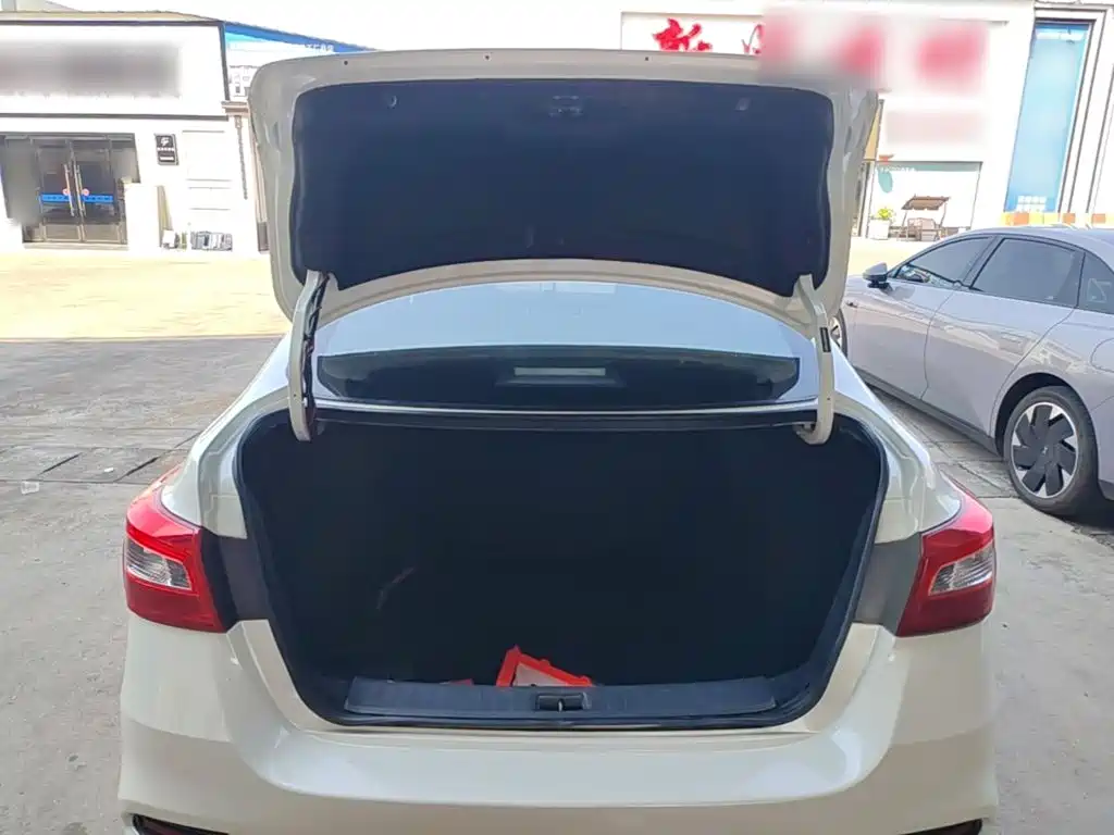 Nissan Sylphy — миниатюра 19