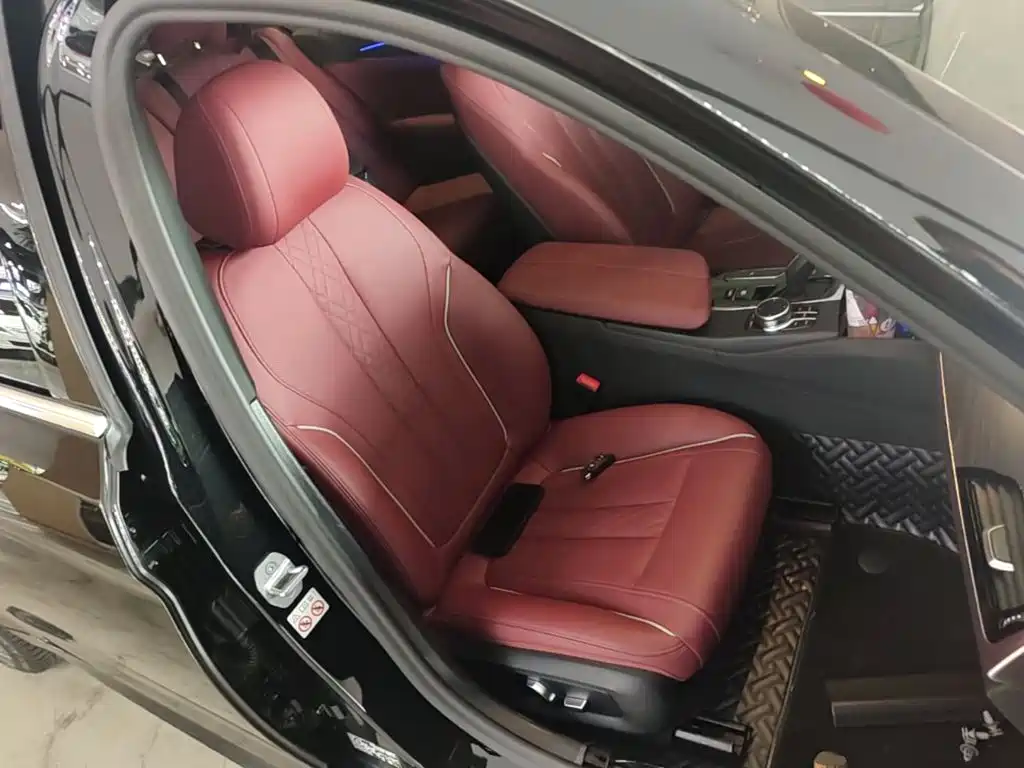 BMW 5 Series — миниатюра 25