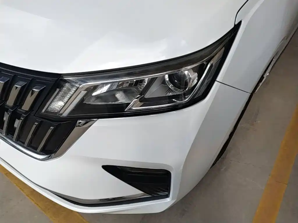 Wuling Jiachen — миниатюра 24