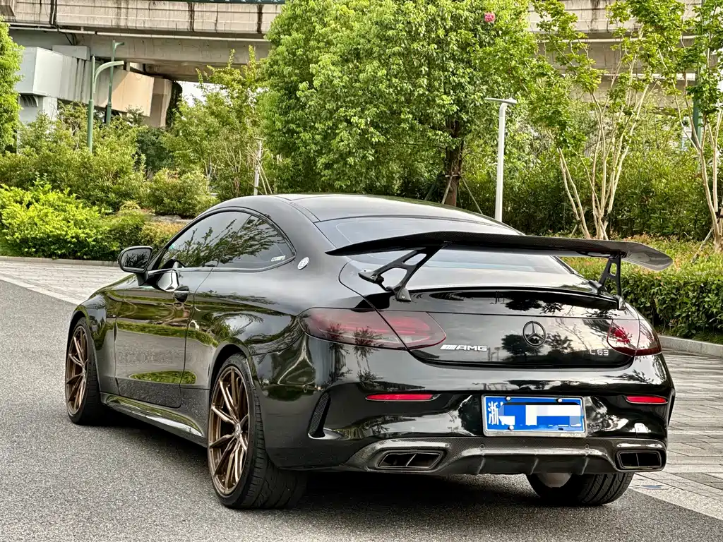 Mercedes-Benz C-Class AMG — миниатюра 4