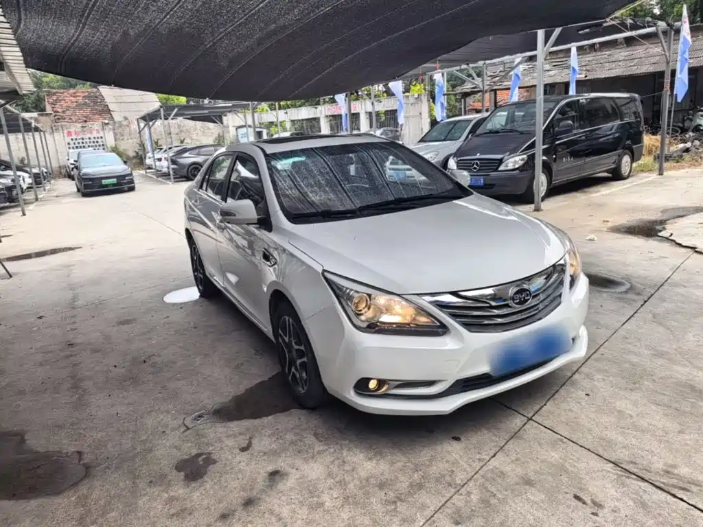 BYD G5 — миниатюра 4