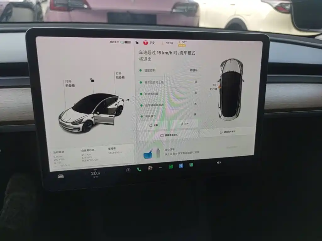 Tesla Model 3 — миниатюра 13