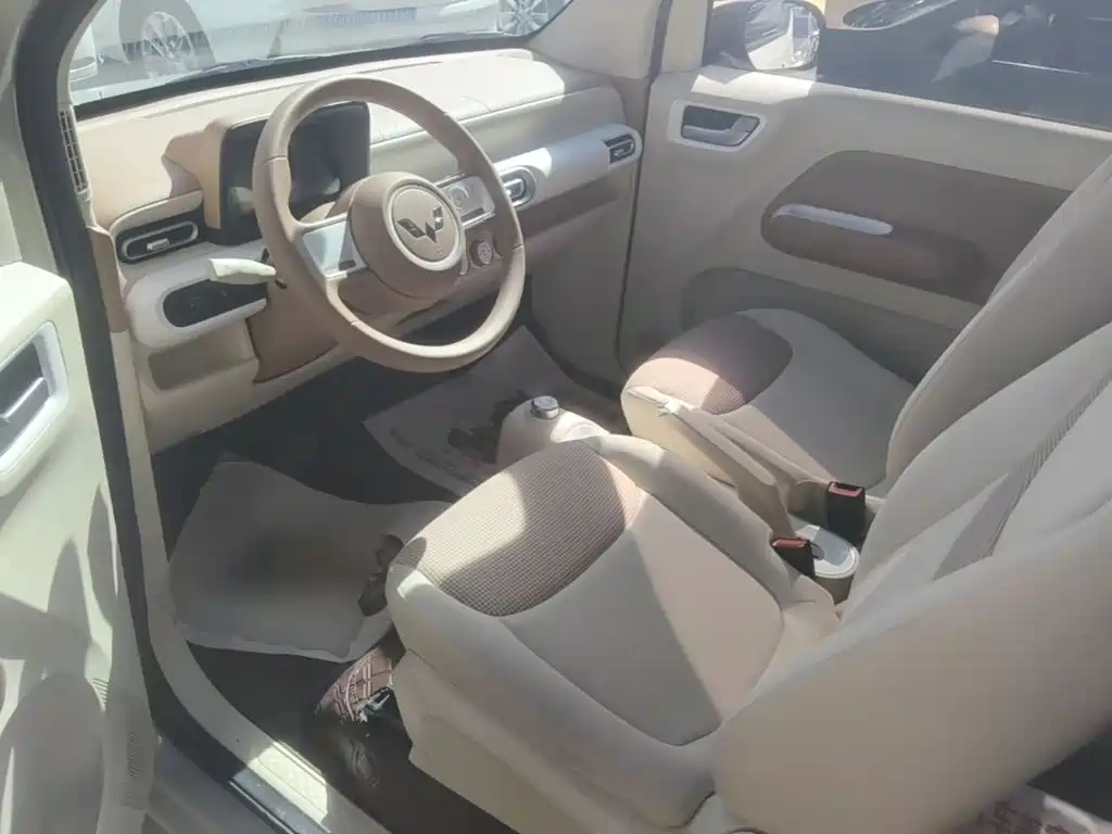 Wuling MINIEV — миниатюра 15