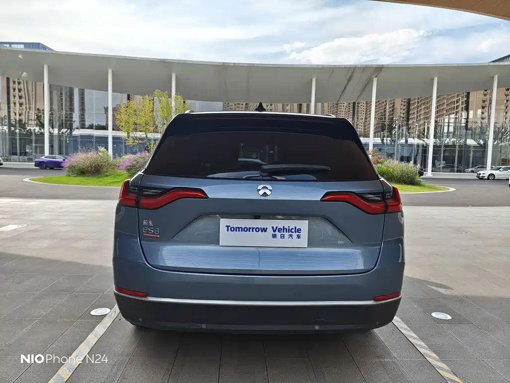 NIO ES8 — миниатюра 4