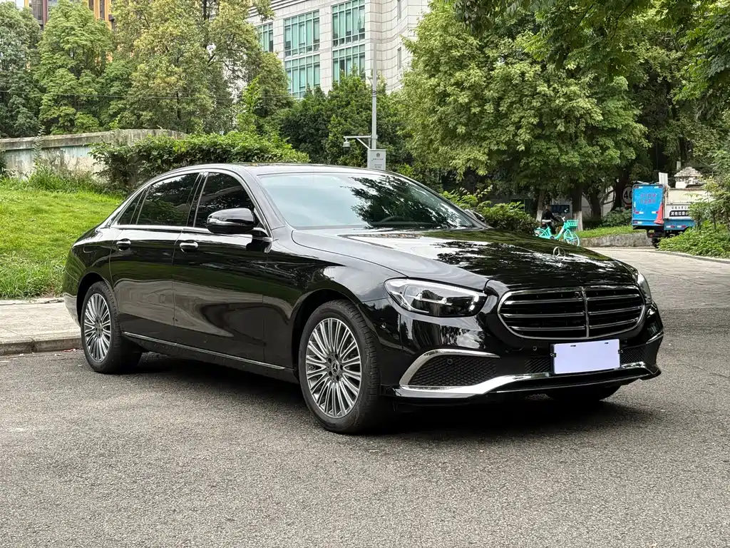 Mercedes-Benz E-Class E 2023 E 300 L Fashion