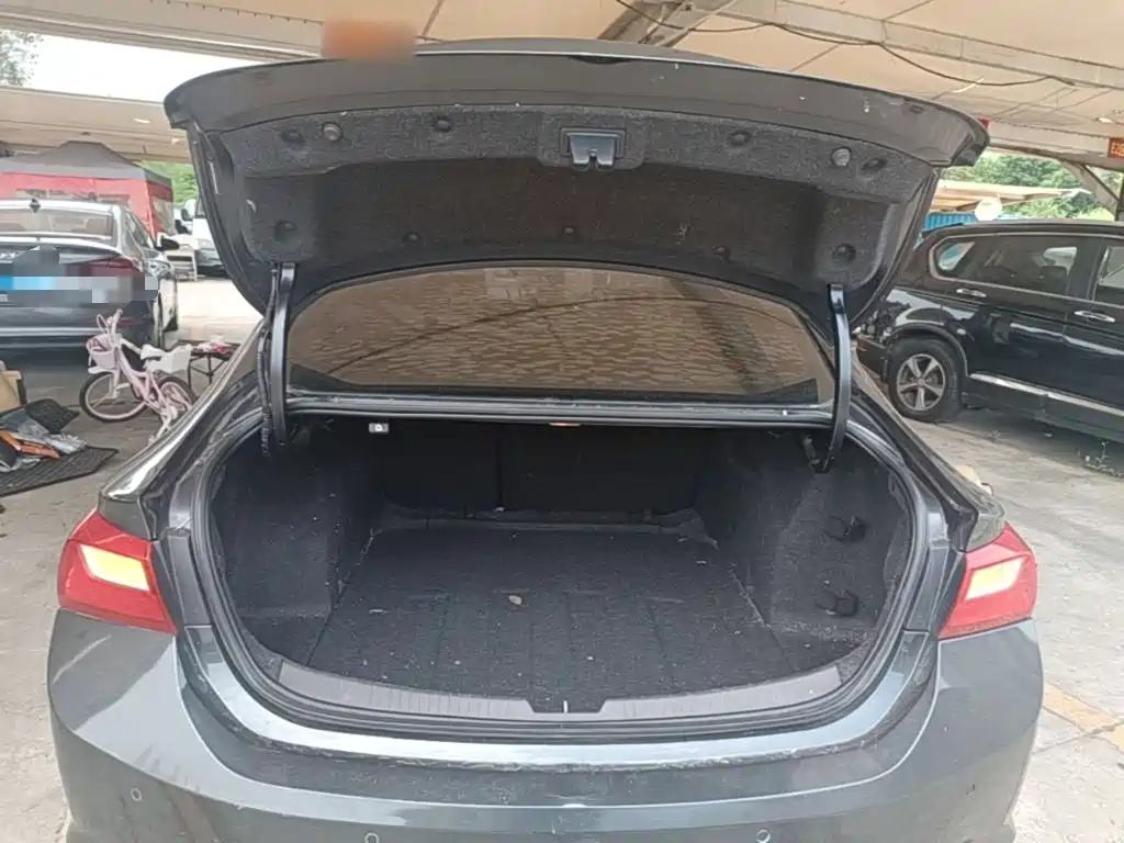 Chevrolet Malibu XL — миниатюра 19