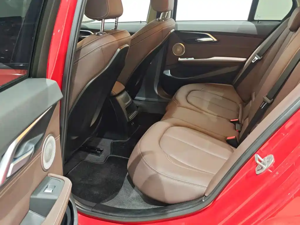 BMW 1 Series — миниатюра 11