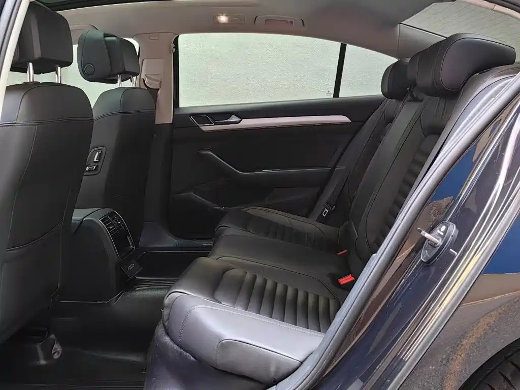 Volkswagen Magotan — миниатюра 13