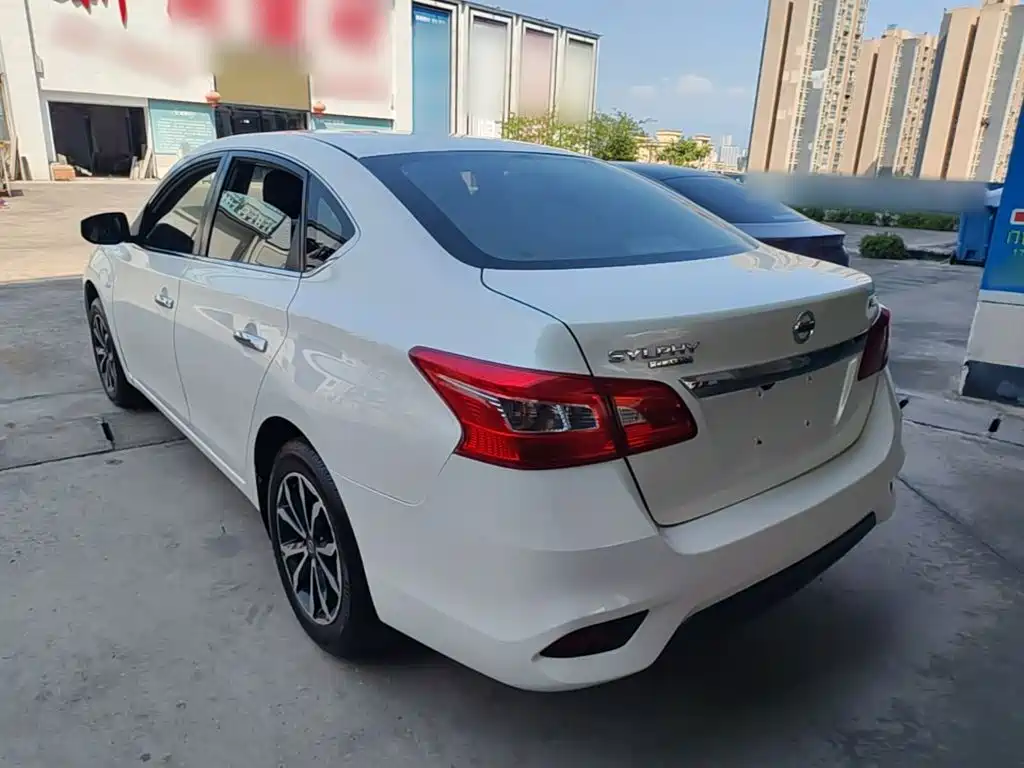 Nissan Sylphy — миниатюра 5