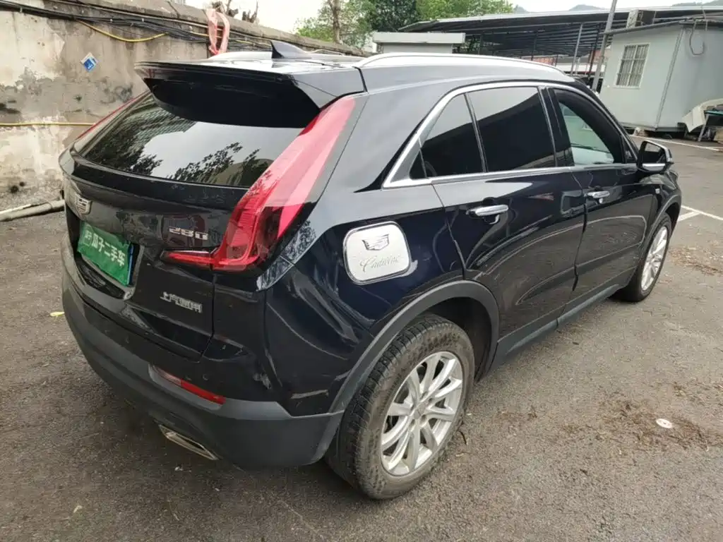 Cadillac XT4 — миниатюра 7