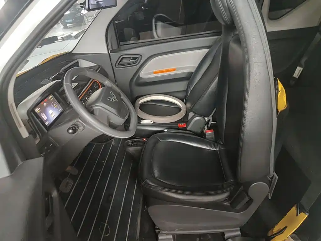 Wuling MINIEV — миниатюра 15
