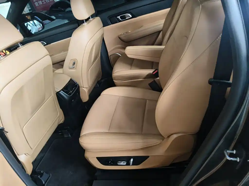 Li Auto Li ONE — миниатюра 17