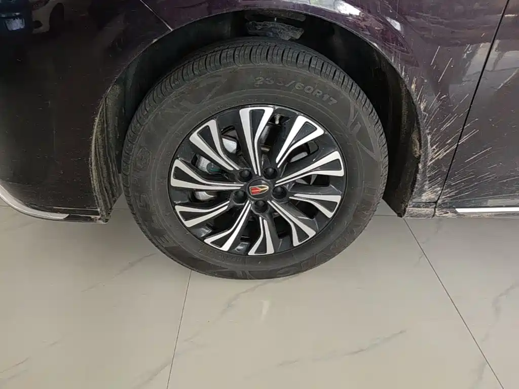 Hongqi Hongqi HQ9 PHEV — миниатюра 23