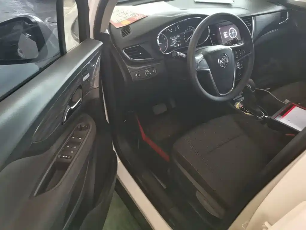 Buick Encore — миниатюра 15
