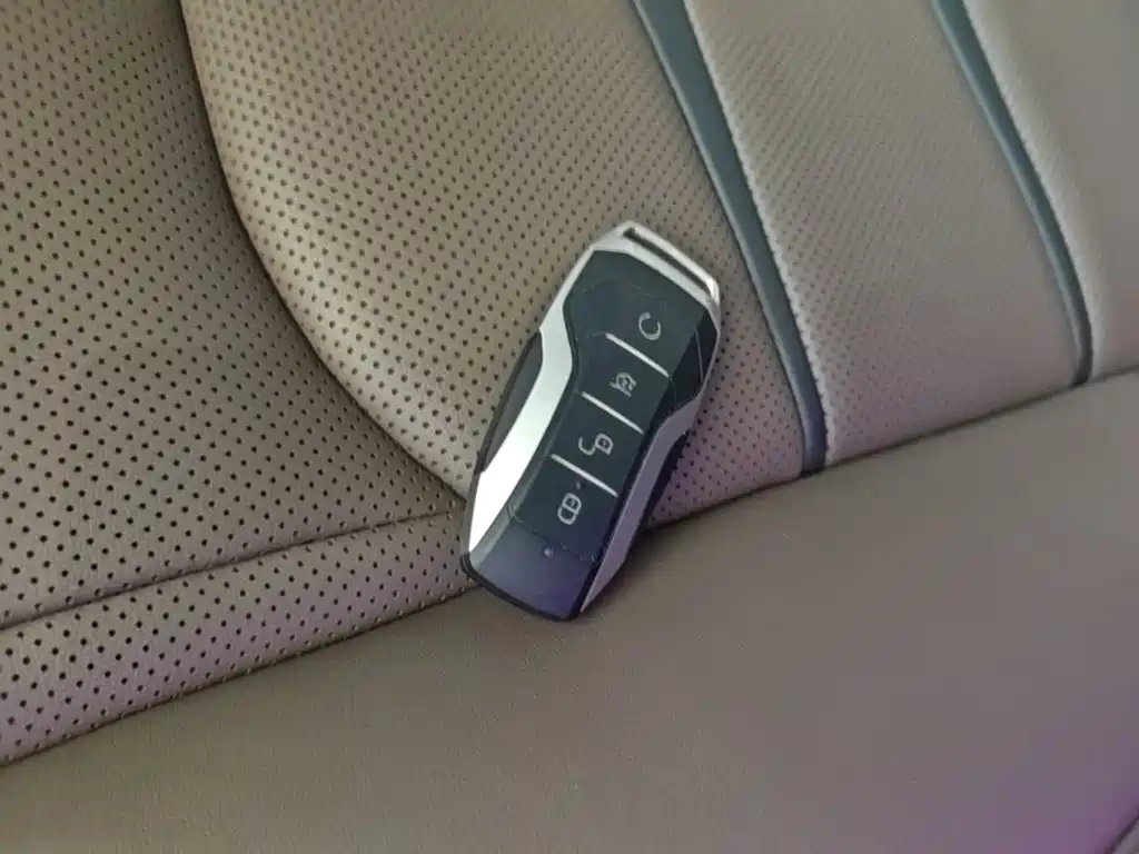 BYD Han — миниатюра 9