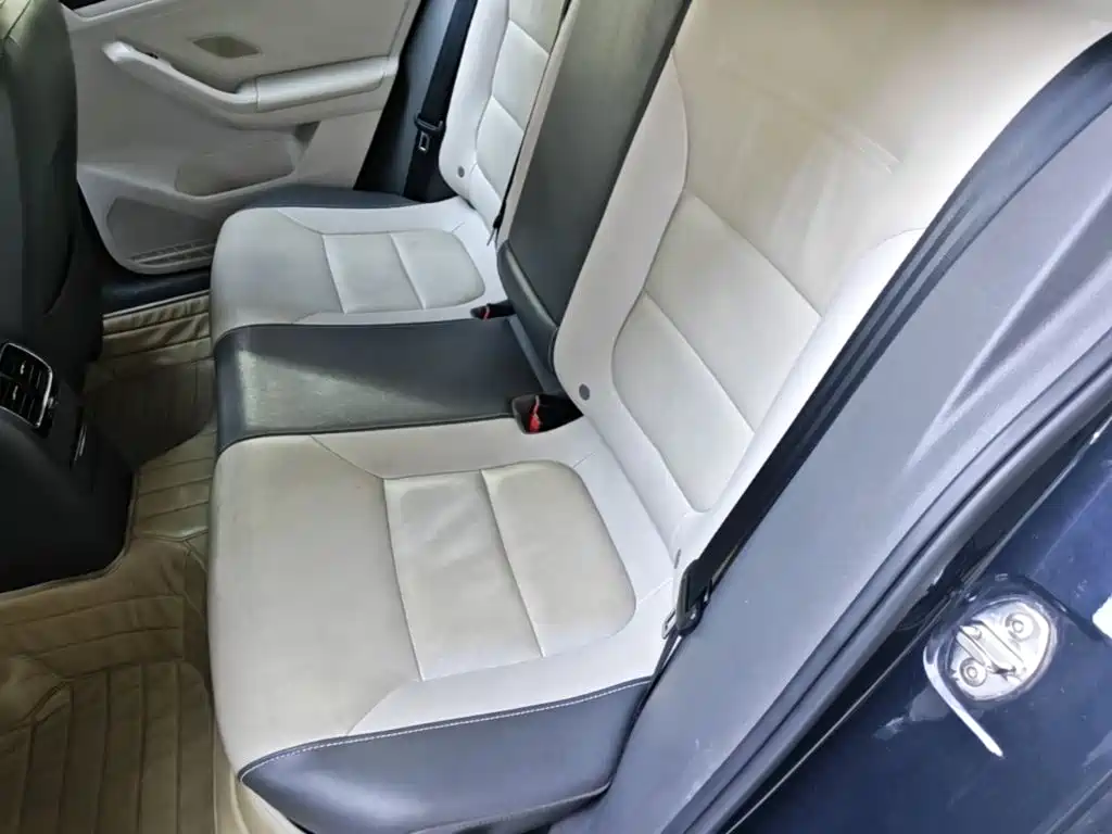 Volkswagen Sagitar — миниатюра 17
