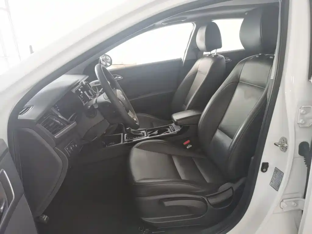 Hyundai Mistra — миниатюра 15