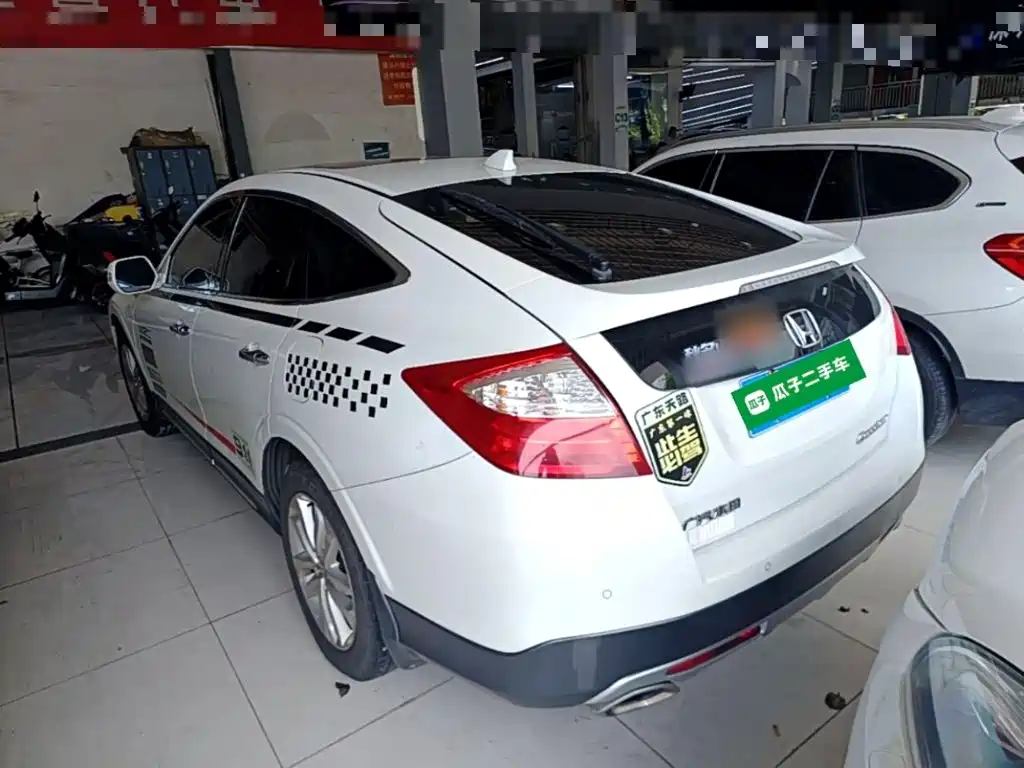 Honda Crosstour — миниатюра 5