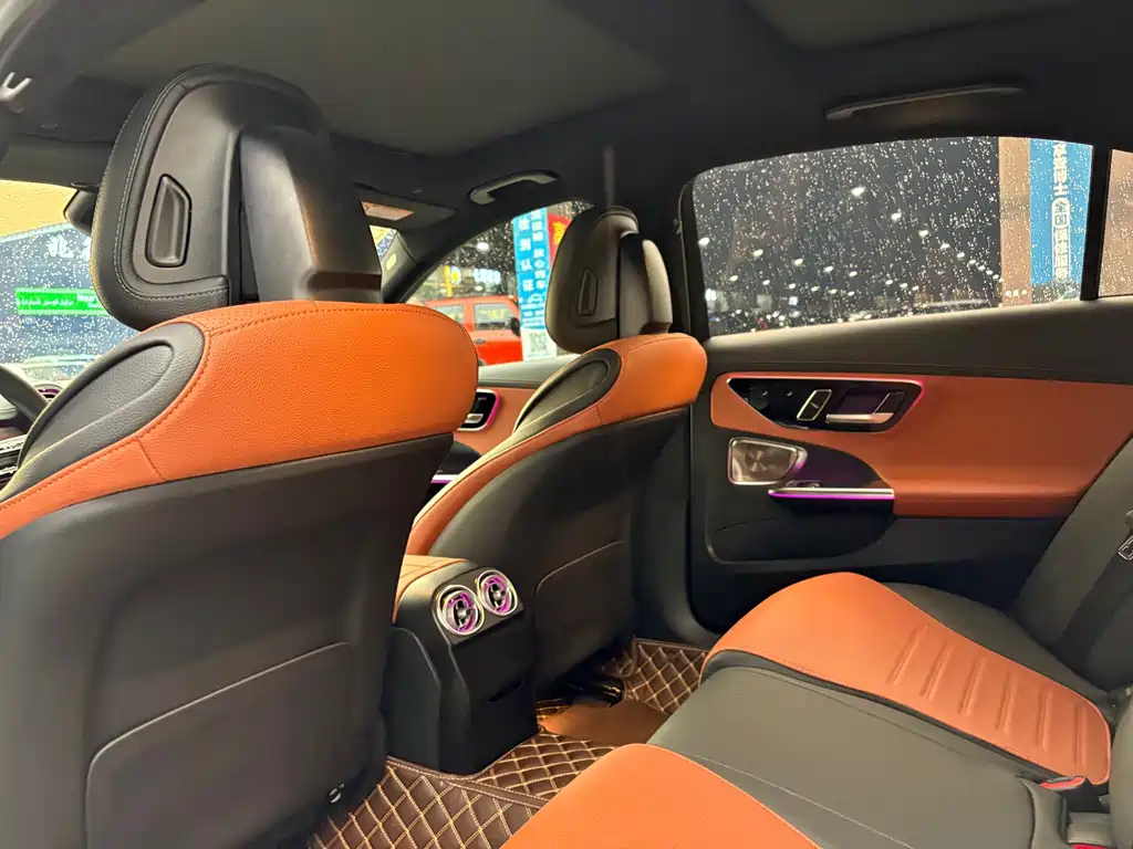Mercedes-Benz C-Class — миниатюра 14