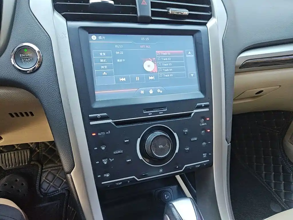 Ford Mondeo — миниатюра 13