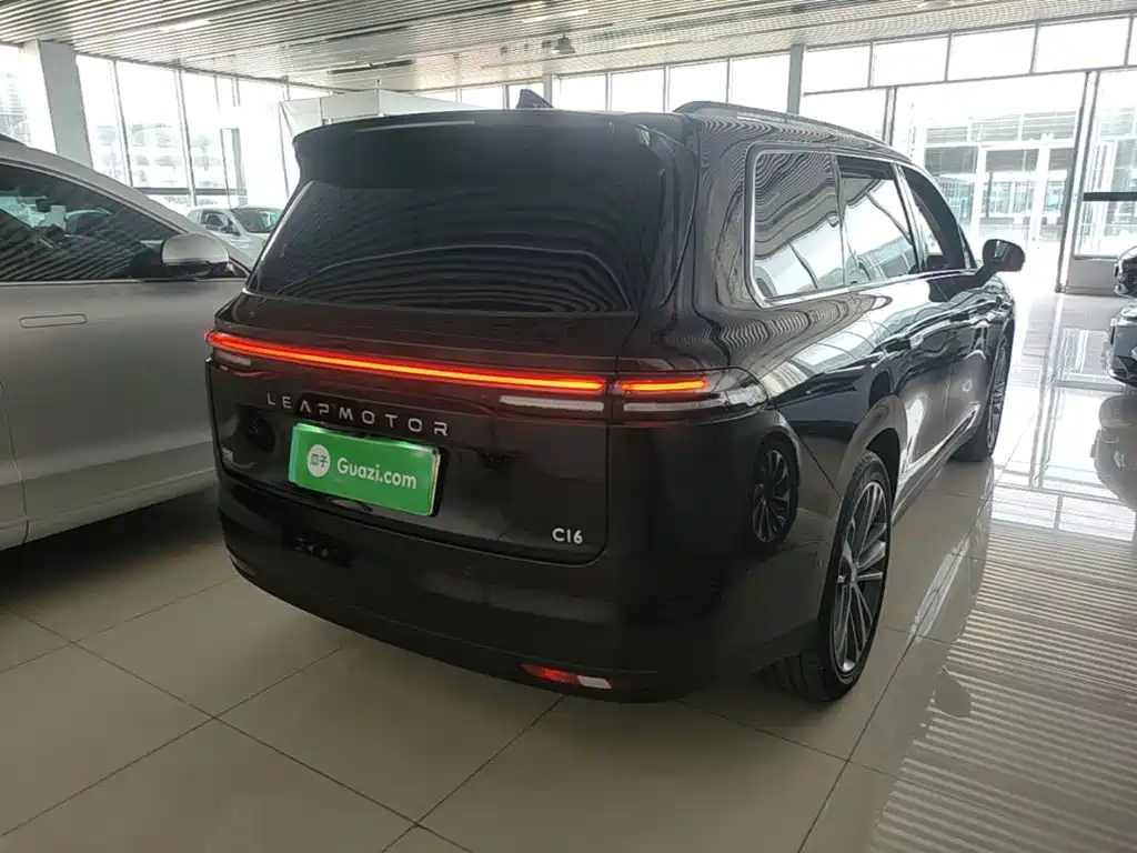 Leapmotor Leapmotor C16 — миниатюра 7