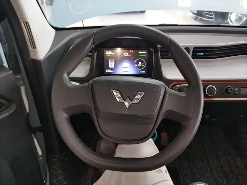 Wuling MINIEV — миниатюра 11