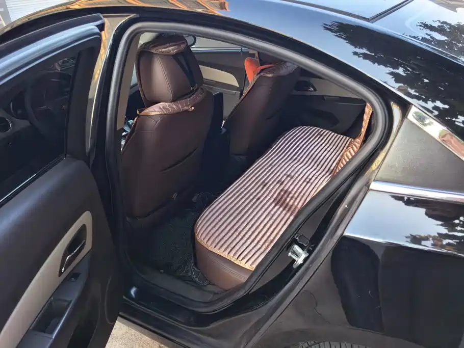 Chevrolet Cruze — миниатюра 11