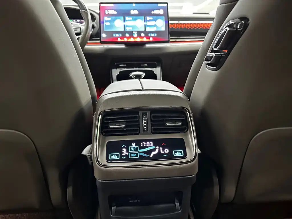 BYD Han — миниатюра 13