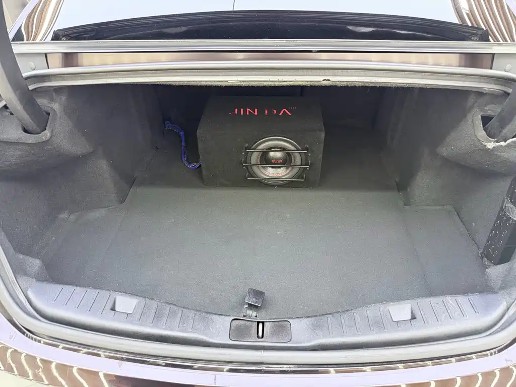 Lincoln MKZ — миниатюра 8