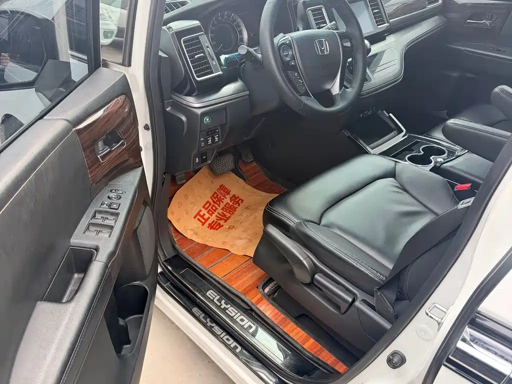 Honda Elysion — миниатюра 7