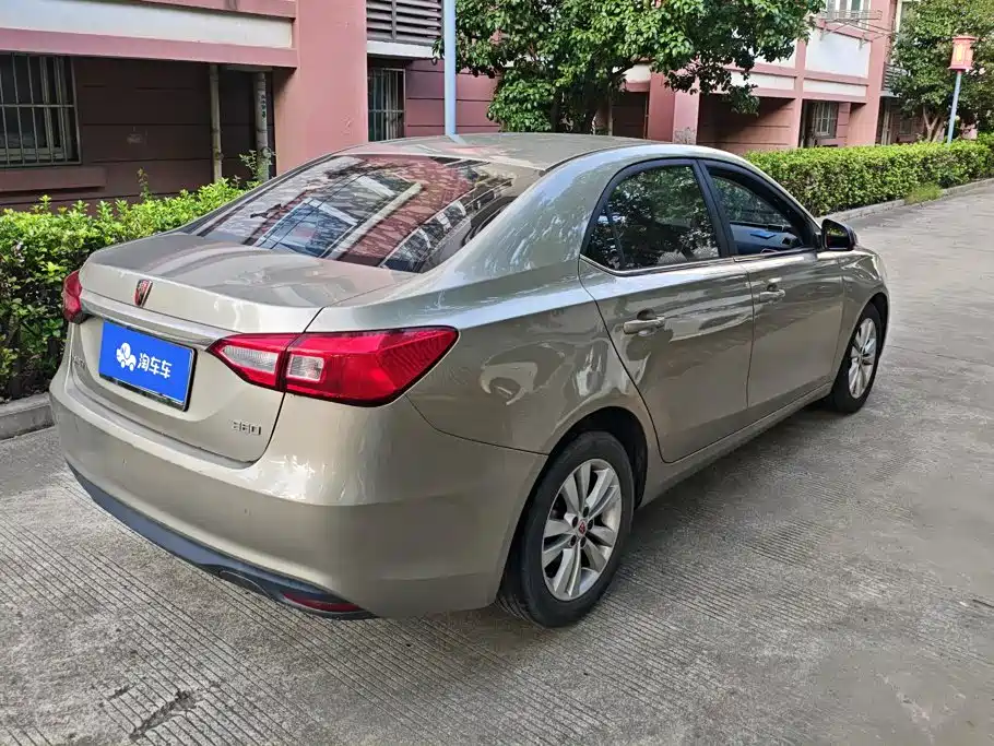 Roewe 360 — миниатюра 3