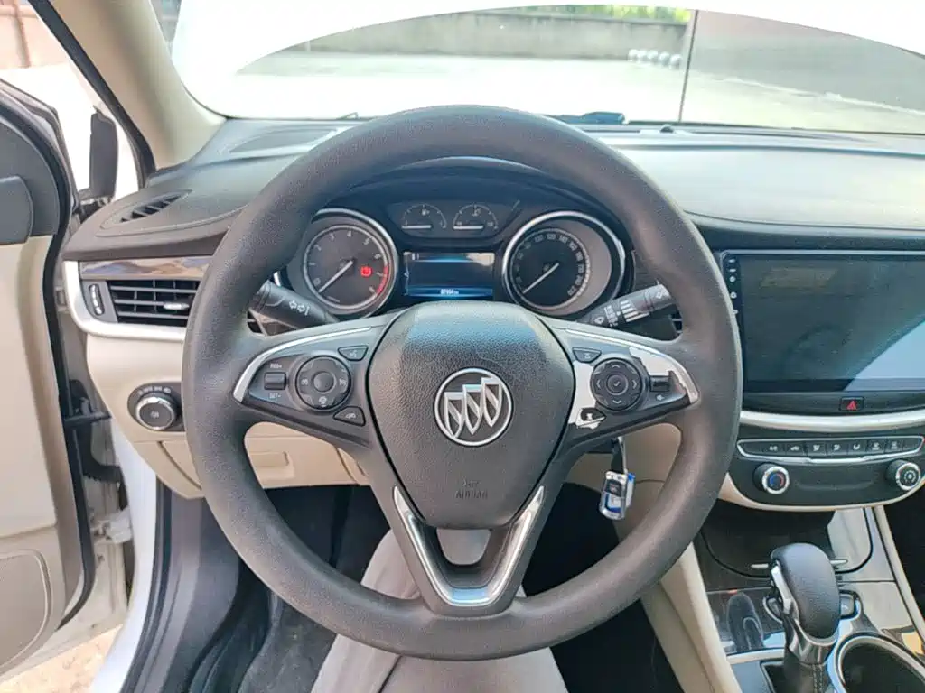 Buick Verano — миниатюра 11