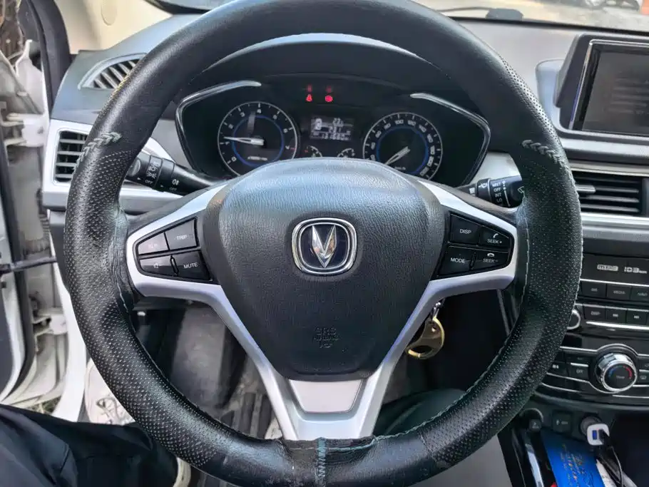 Changan V7 — миниатюра 15