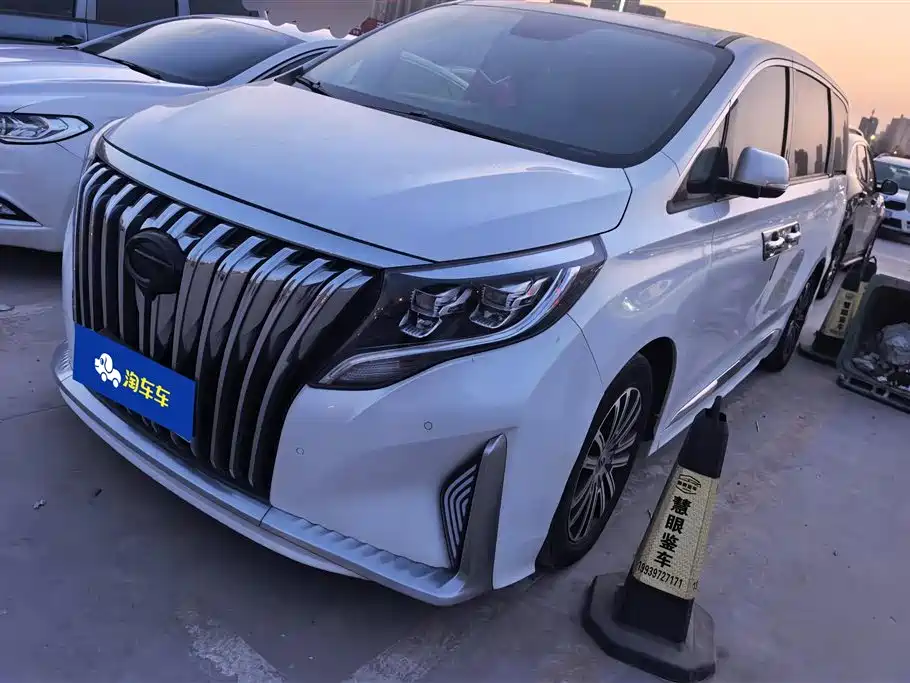 GAC TRUMPCHI M8