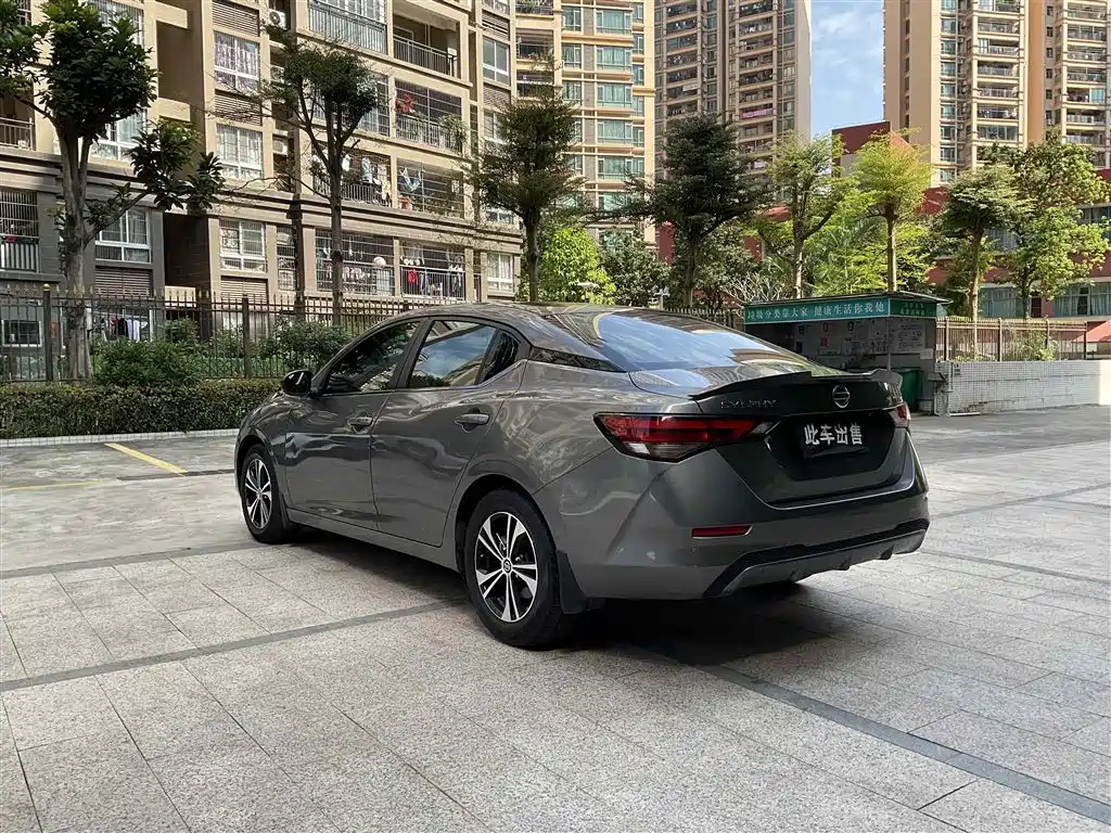 NISSAN XUAN YI