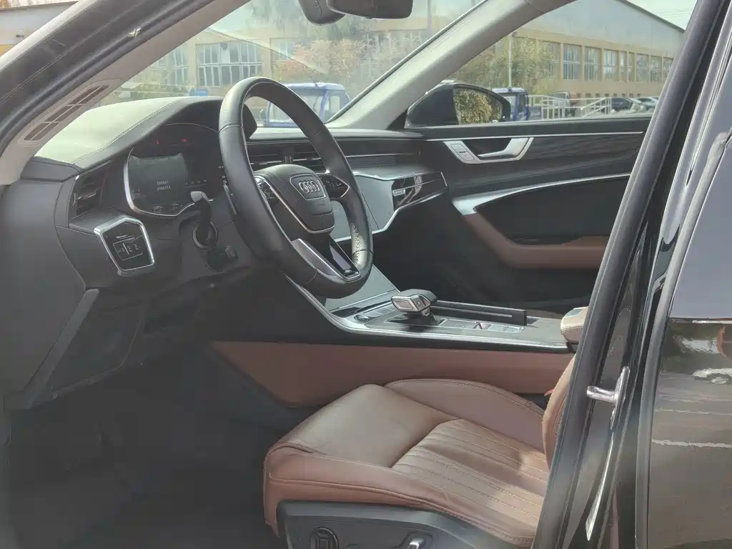 Audi A6L — миниатюра 9