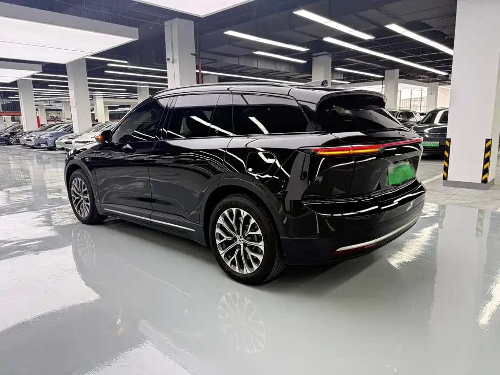 NIO ES6 — миниатюра 16