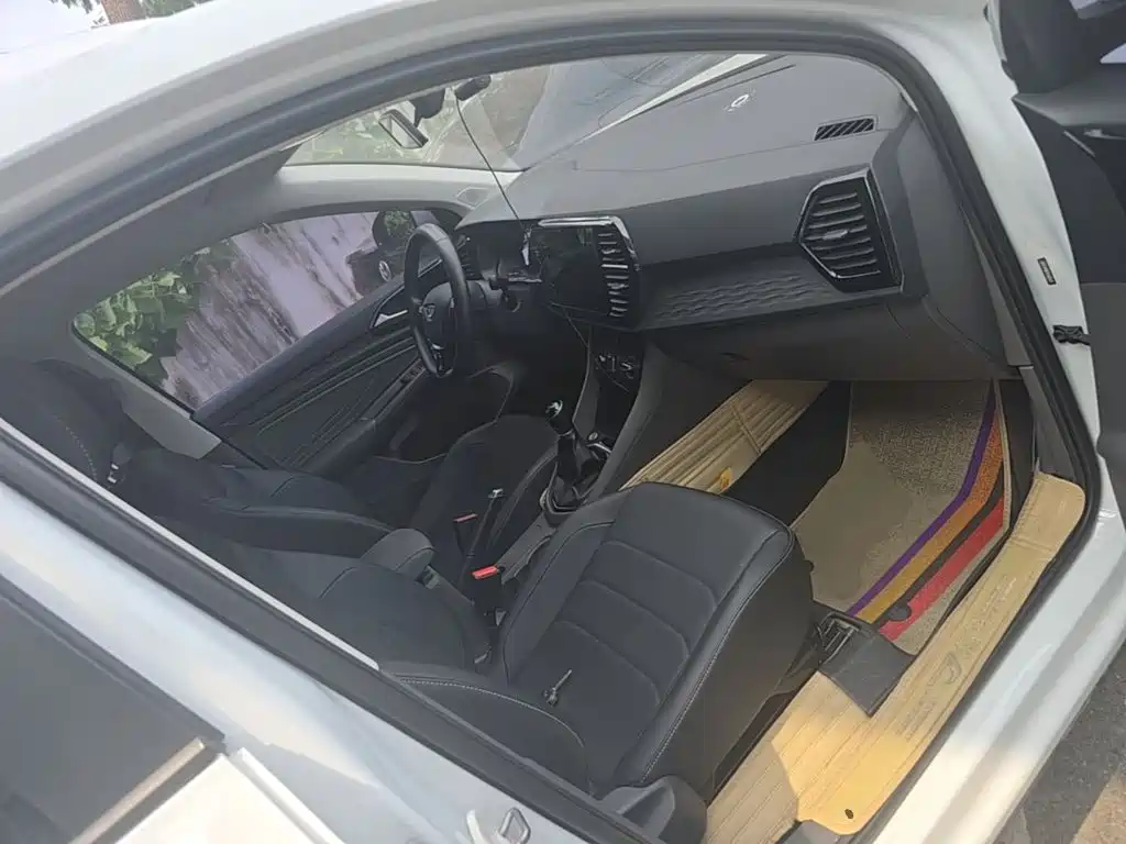Jetta VS5 — миниатюра 25