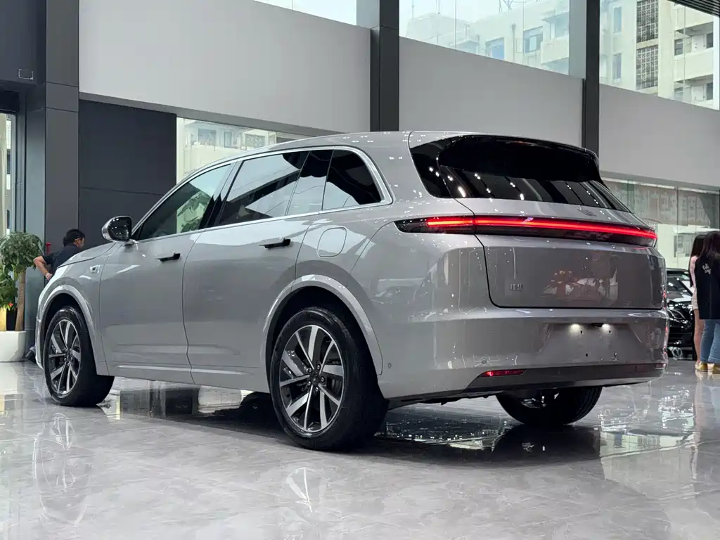 Li Auto Li L7 — миниатюра 9