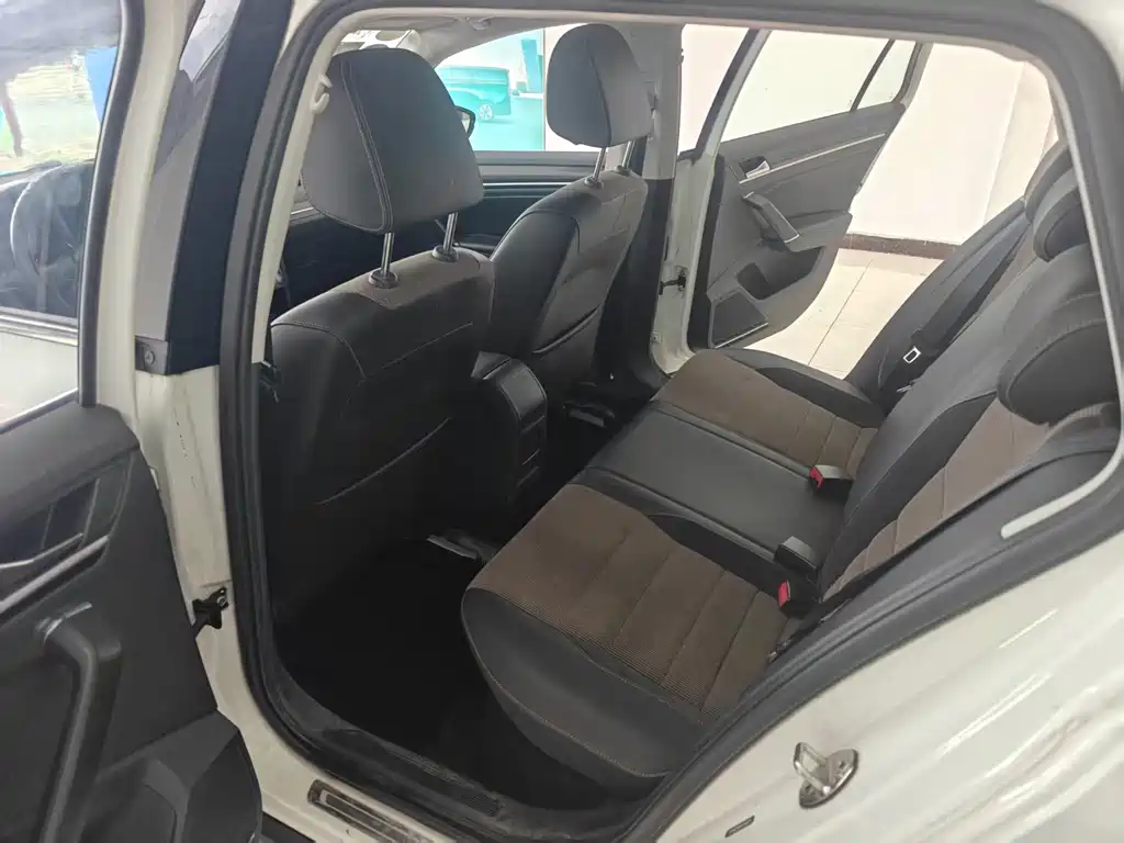 Volkswagen C-Trek — миниатюра 10