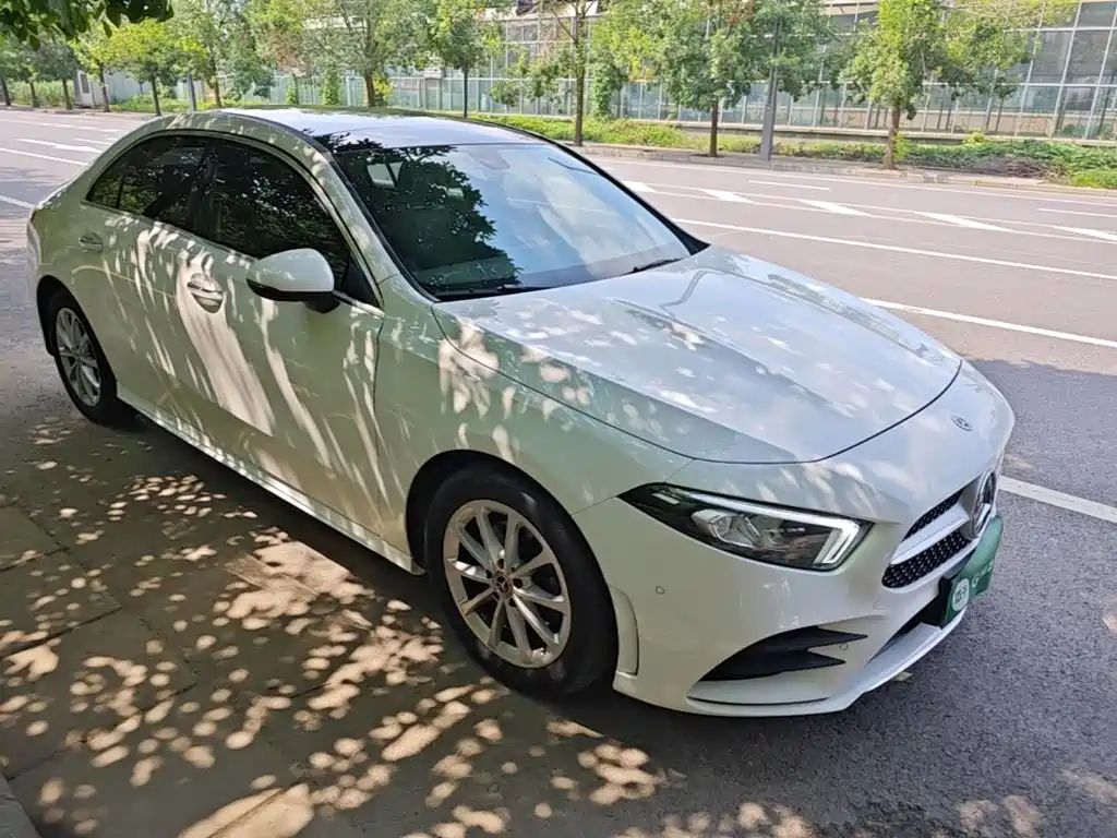 Mercedes-Benz A-Class — миниатюра 4