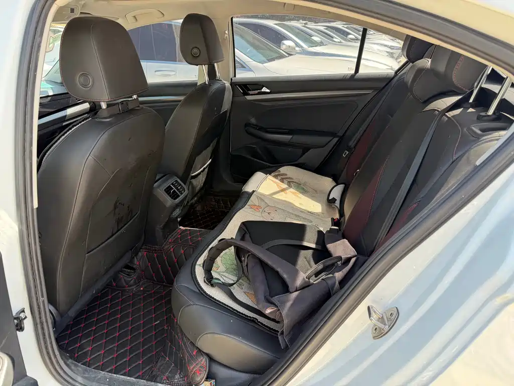 Volkswagen Bora 2020 1.5L AT Comfort
