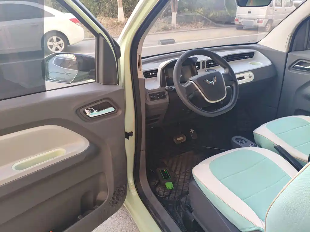 Wuling MINIEV — миниатюра 16