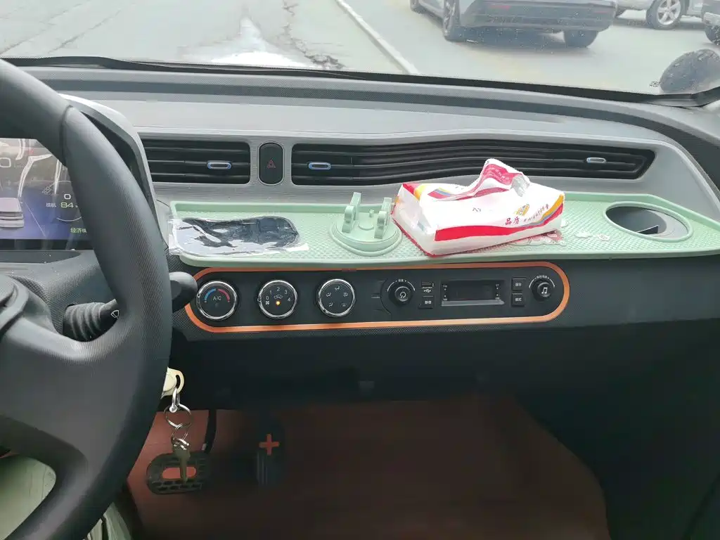 Wuling MINIEV — миниатюра 14