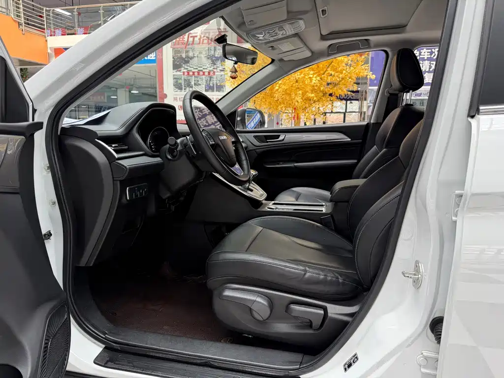 Haval M6 — миниатюра 8