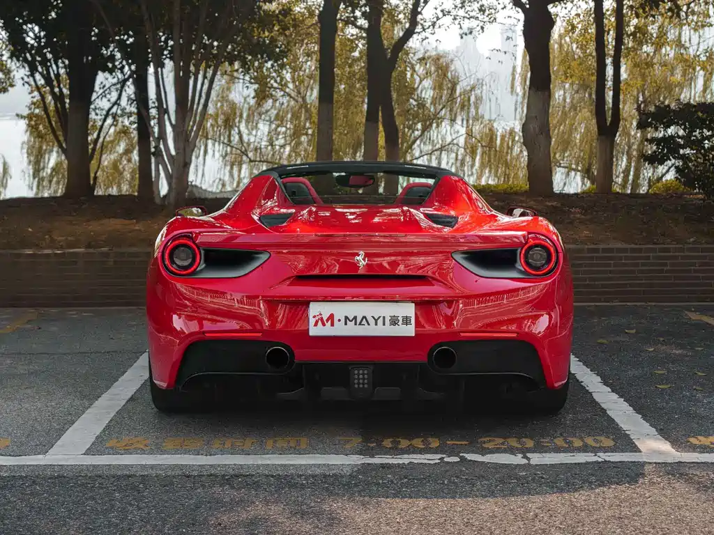 Ferrari 488 — миниатюра 3