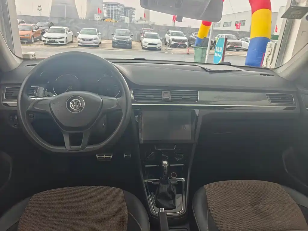Volkswagen C-Trek — миниатюра 11